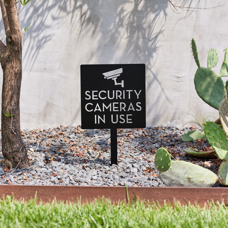Cartello di Sicurezza per Este - Home Yard Security Cameras recensione e prezzo